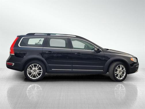 2016 Volvo XC70 T5 Drive-E Platinum