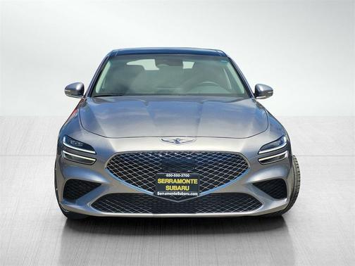 2022 Genesis G70 2.0T RWD