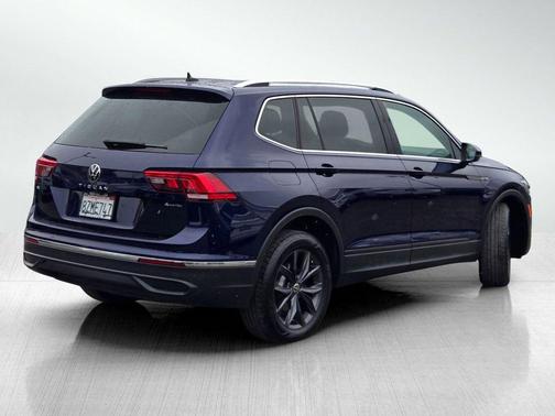 Atlantic Blue Metallic 2022 Volkswagen Tiguan 2.0T SE 4MOTION