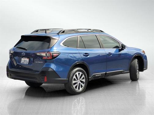 2021 Subaru Outback Premium
