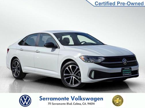 Pure White 2024 Volkswagen Jetta 1.5T Sport