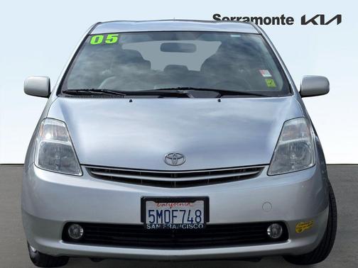 Millennium Silver Metallic 2005 Toyota Prius Base