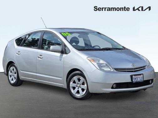 Millennium Silver Metallic 2005 Toyota Prius Base