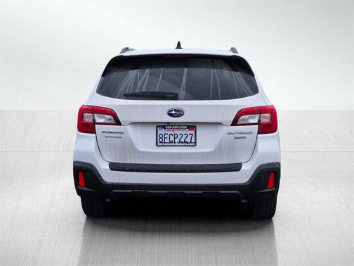 2018 Subaru Outback 3.6R Touring