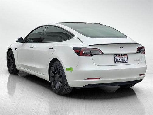 2023 Tesla Model 3 Performance