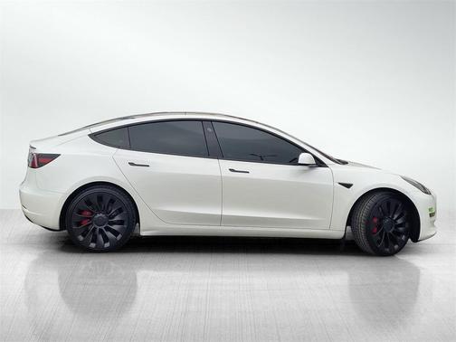 2023 Tesla Model 3 Performance