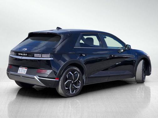 Abyss Black 2024 Hyundai IONIQ 5 SEL