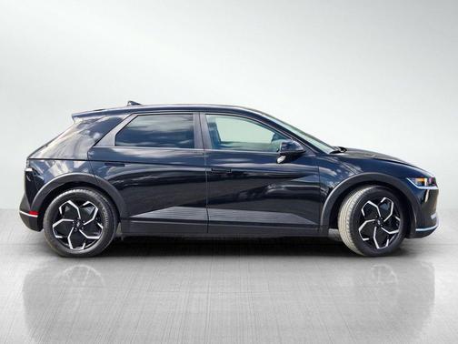 Abyss Black 2024 Hyundai IONIQ 5 SEL