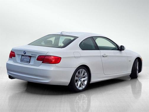 2011 BMW 328 328i