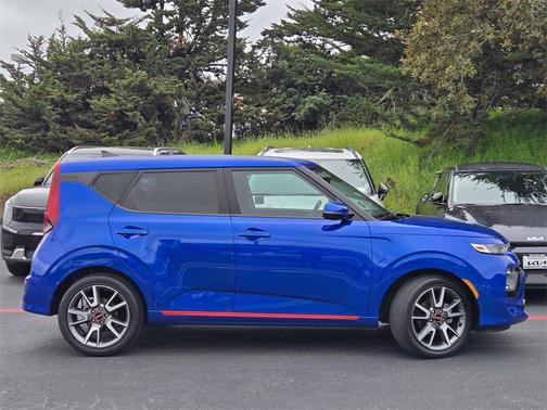 2022 Kia Soul GT-Line