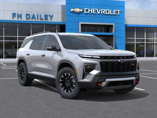 Sterling Gray Metallic 2026 Chevrolet Traverse Z71