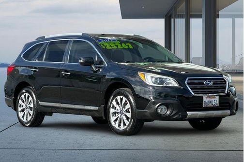Crystal Black Silica 2017 Subaru Outback 2.5i Touring