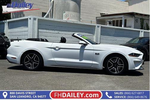 Oxford White 2019 Ford Mustang GT Premium