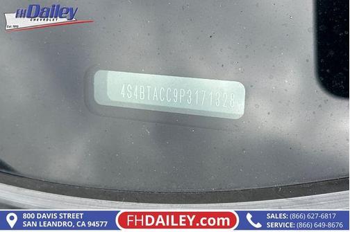 Ice Silver Metallic 2023 Subaru Outback Premium