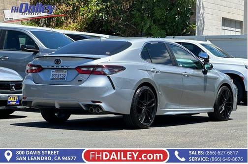 Celestial Silver Metallic 2022 Toyota Camry SE