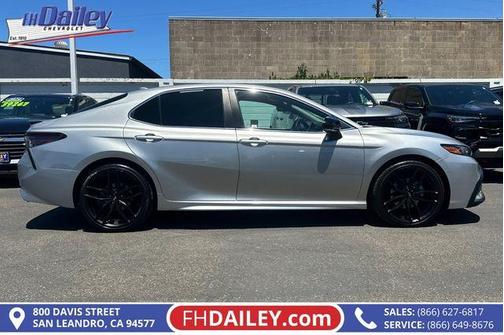 Celestial Silver Metallic 2022 Toyota Camry SE