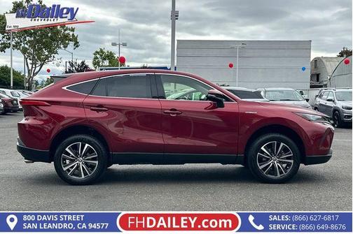Ruby Flare Pearl 2021 Toyota Venza LE