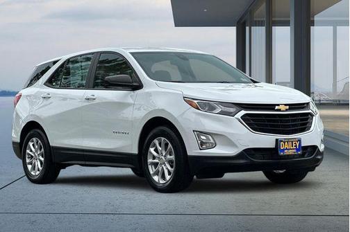 Summit White 2021 Chevrolet Equinox LS