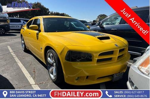 Detonator Yellow 2007 Dodge Charger SRT8