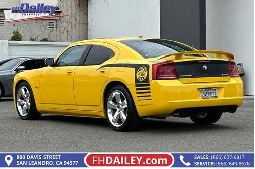 Detonator Yellow 2007 Dodge Charger SRT8