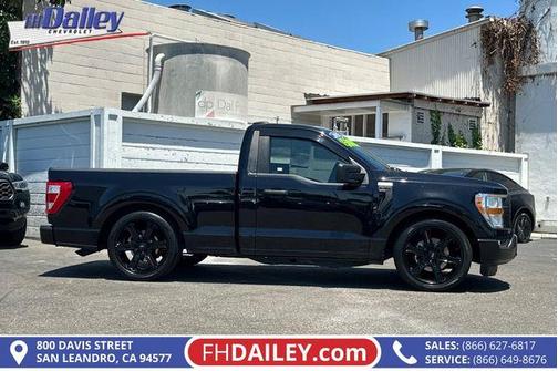 Black Metallic 2022 Ford F-150 XL