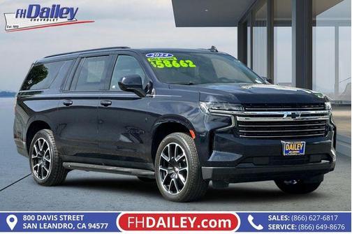 Midnight Blue Metallic 2024 Chevrolet Suburban RST