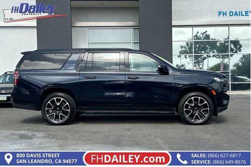 Midnight Blue Metallic 2024 Chevrolet Suburban RST
