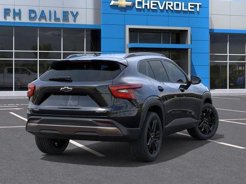 Black Metallic 2026 Chevrolet Trax ACTIV