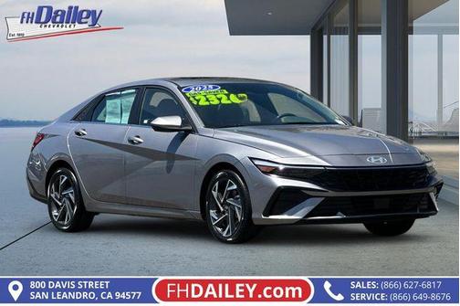 Metal 2025 Hyundai ELANTRA SEL Convenience