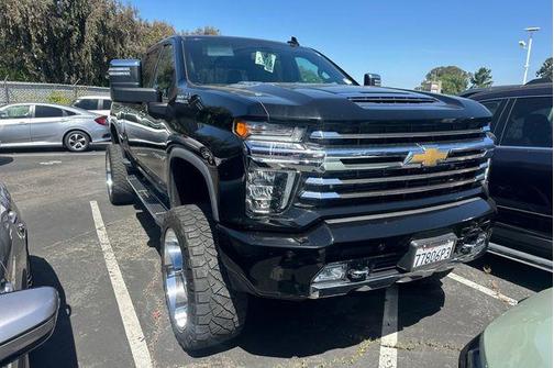 Black 2023 Chevrolet Silverado 2500 High Country