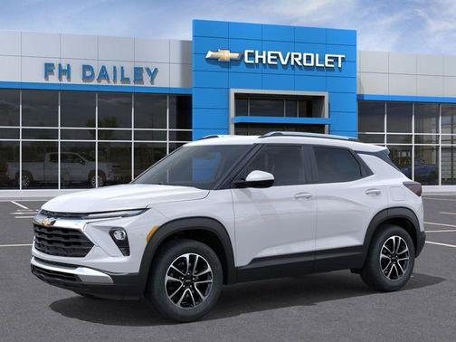 Summit White 2026 Chevrolet Trailblazer LT