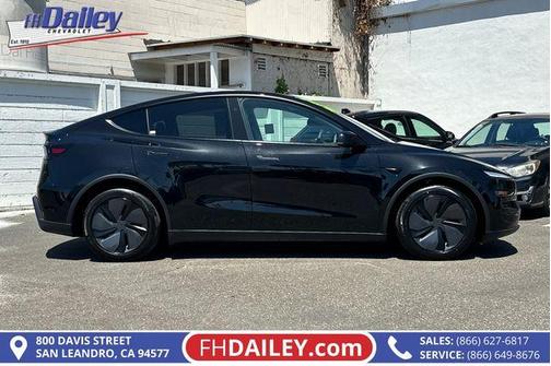 Black 2026 Tesla Model Y Long Range