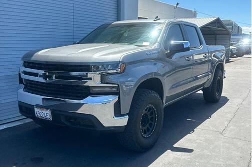 Steel Metallic 2021 Chevrolet Silverado 1500 LT