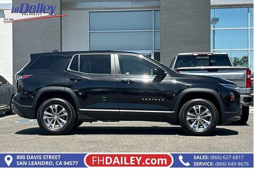 Black Metallic 2025 Chevrolet Equinox LT