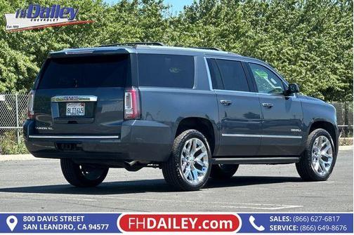 Sky 2019 GMC Yukon XL Denali
