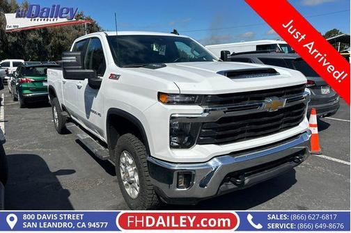 Summit White 2025 Chevrolet Silverado 2500 LT