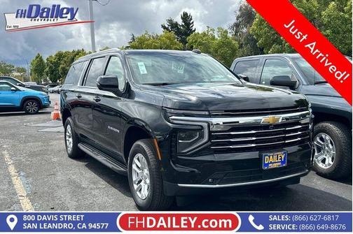 Black 2026 Chevrolet Suburban LT