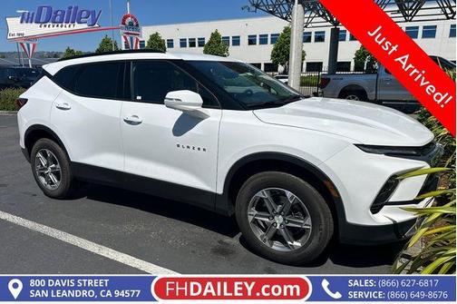 Summit White 2023 Chevrolet Blazer 3LT