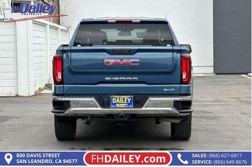 Metallic 2024 GMC Sierra 1500 SLT