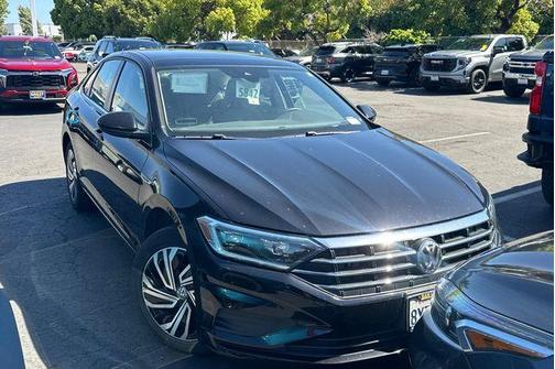 Deep Black Pearl Effect 2021 Volkswagen Jetta 1.4T SEL