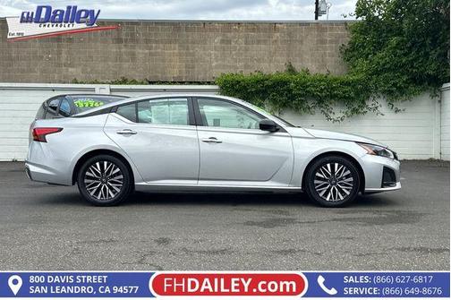 Brilliant Silver Metallic 2024 Nissan Altima 2.5 SV