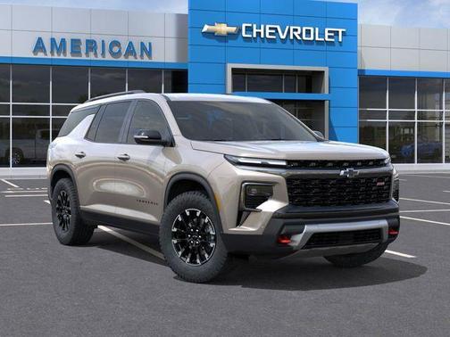 Sandstone 2026 Chevrolet Traverse Z71