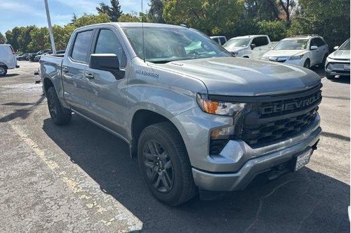 Sterling Gray Metallic 2025 Chevrolet Silverado 1500 Custom