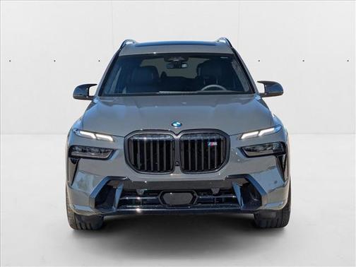 2026 BMW X7 M60i