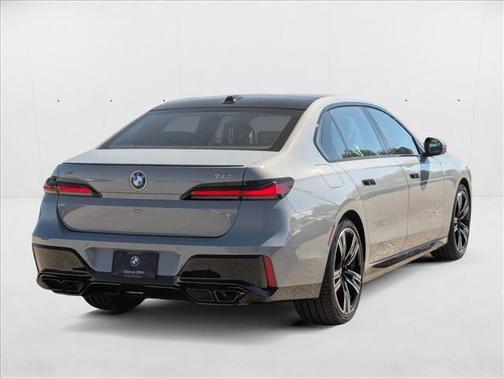 2026 BMW 740 i xDrive