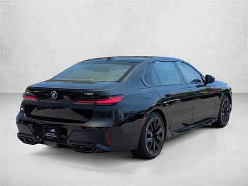 2025 BMW 760 760i xDrive