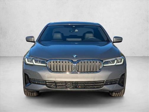 2023 BMW 530 i