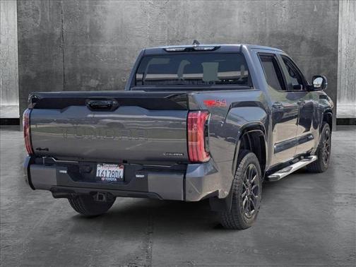2025 Toyota Tundra Hybrid Platinum