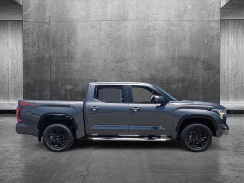 2025 Toyota Tundra Hybrid Platinum