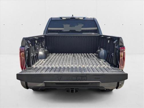 2025 Toyota Tundra Hybrid Platinum